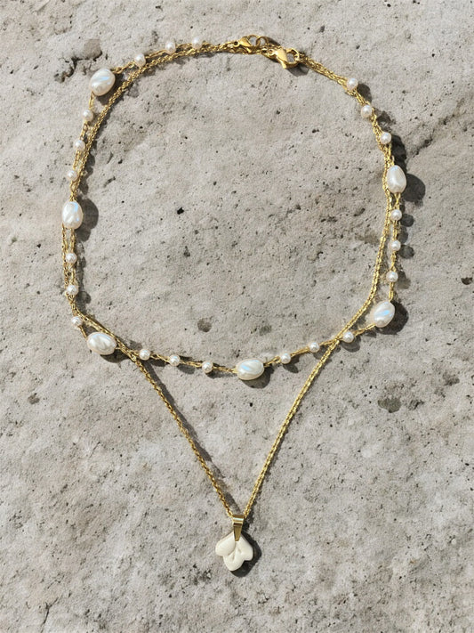 Pearl layered necklace