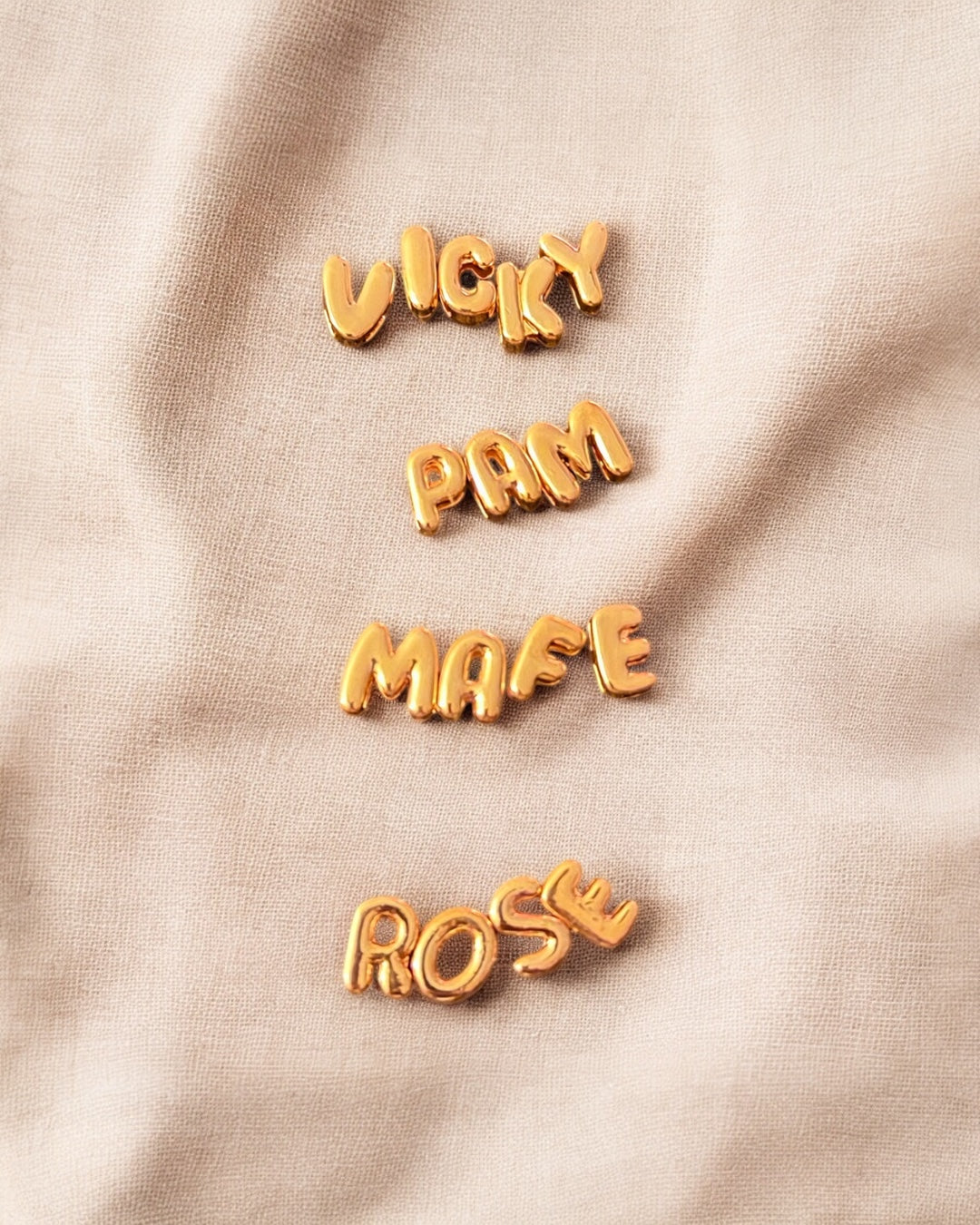 Bubble Name Pearl Necklace