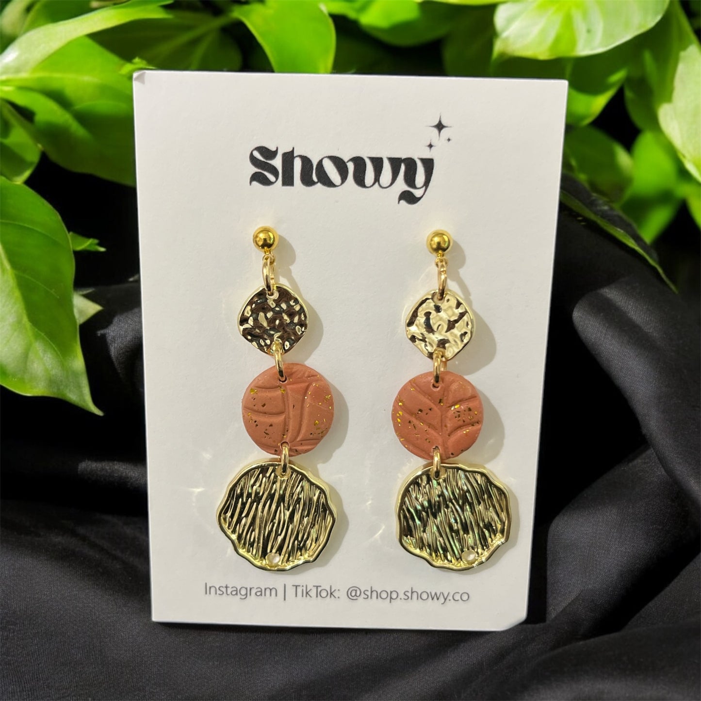 Ann dangle earrings