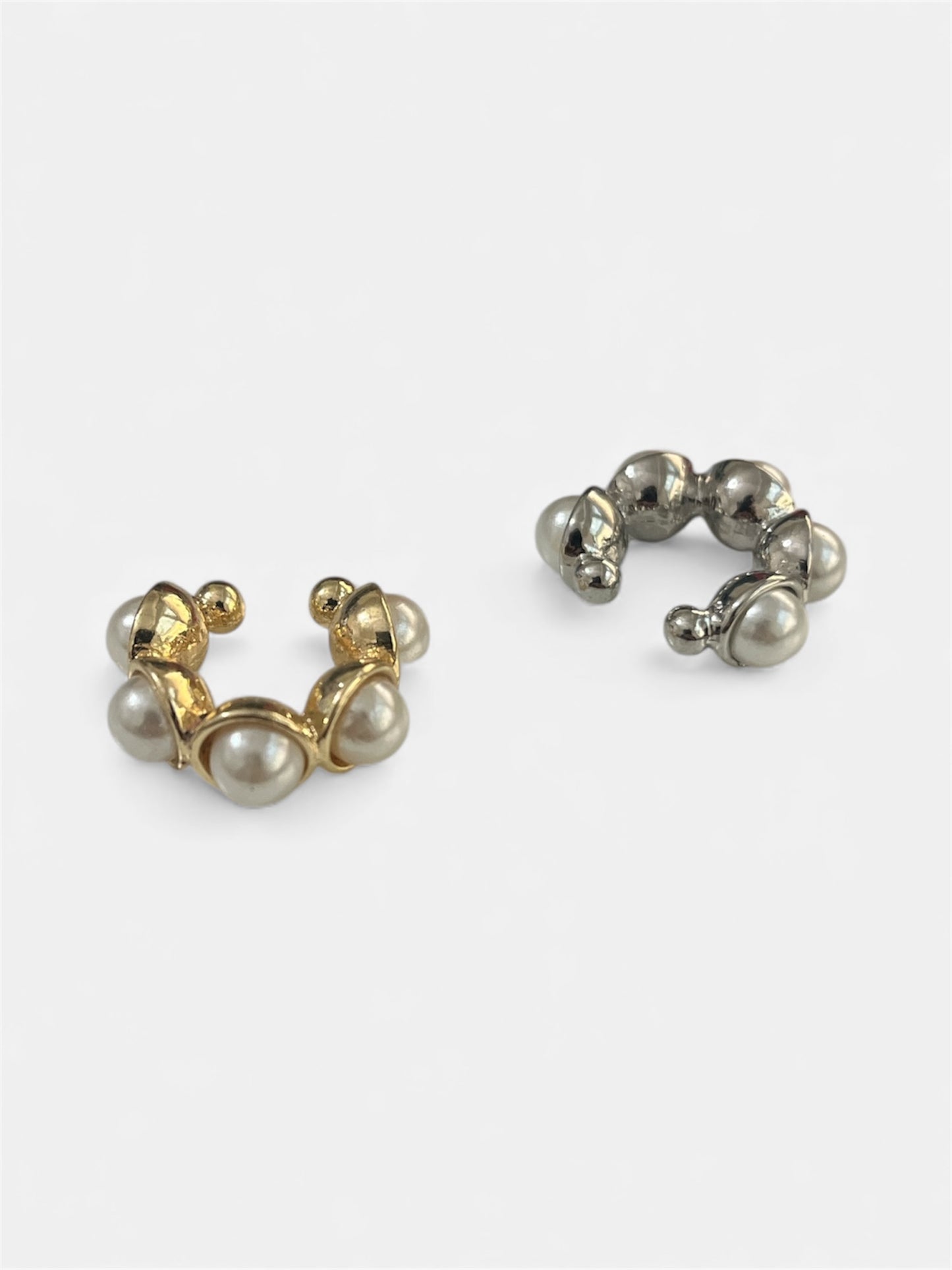 Pearl & metal Earcuffs