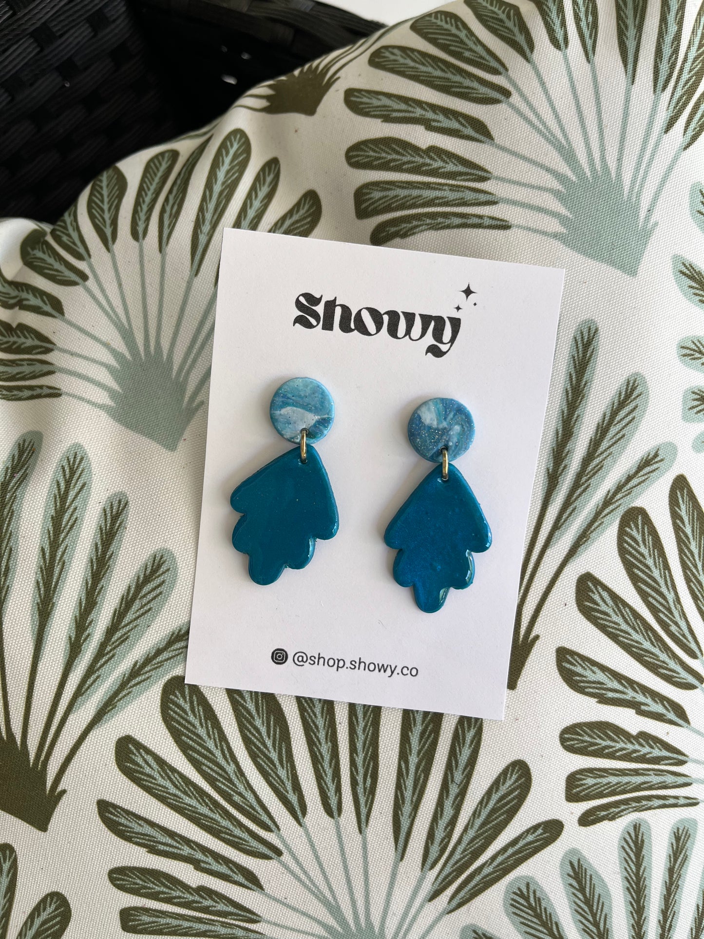 Mar dangle earrings