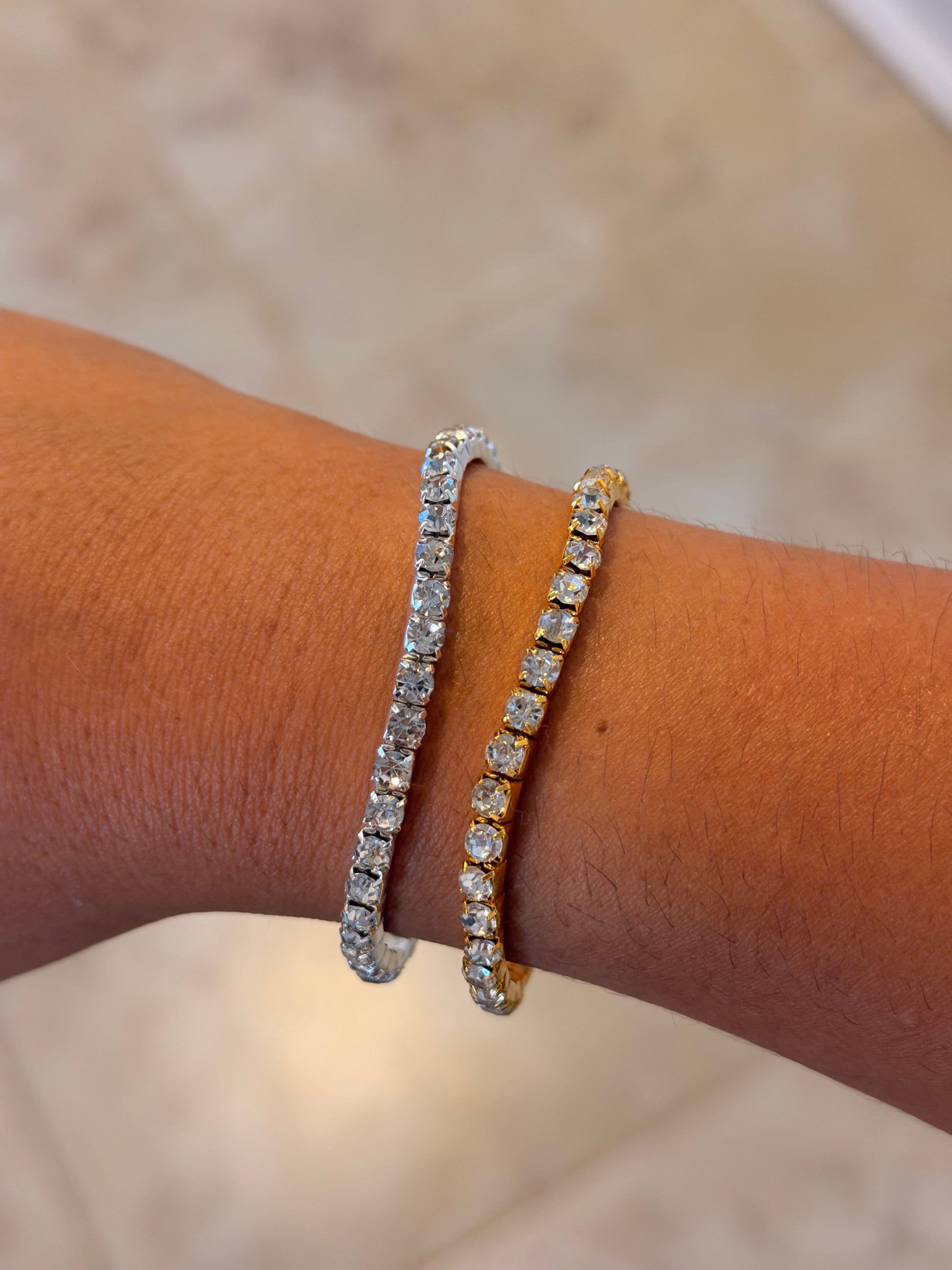 Tennis bracelet gold and silver